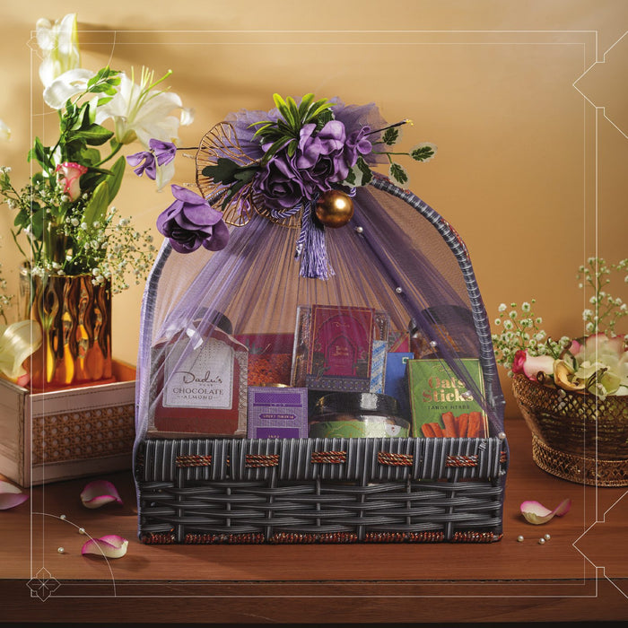 Dadus floral hamper basket